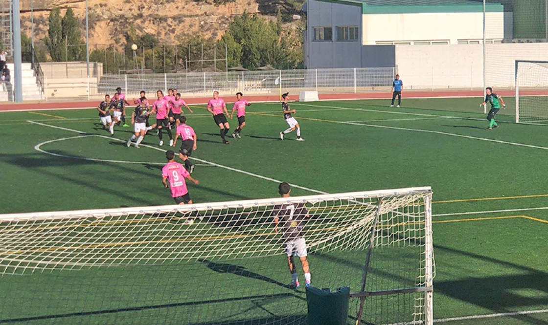 El Alcañiz deja en casa los tres puntos del derbi ante el Sportin