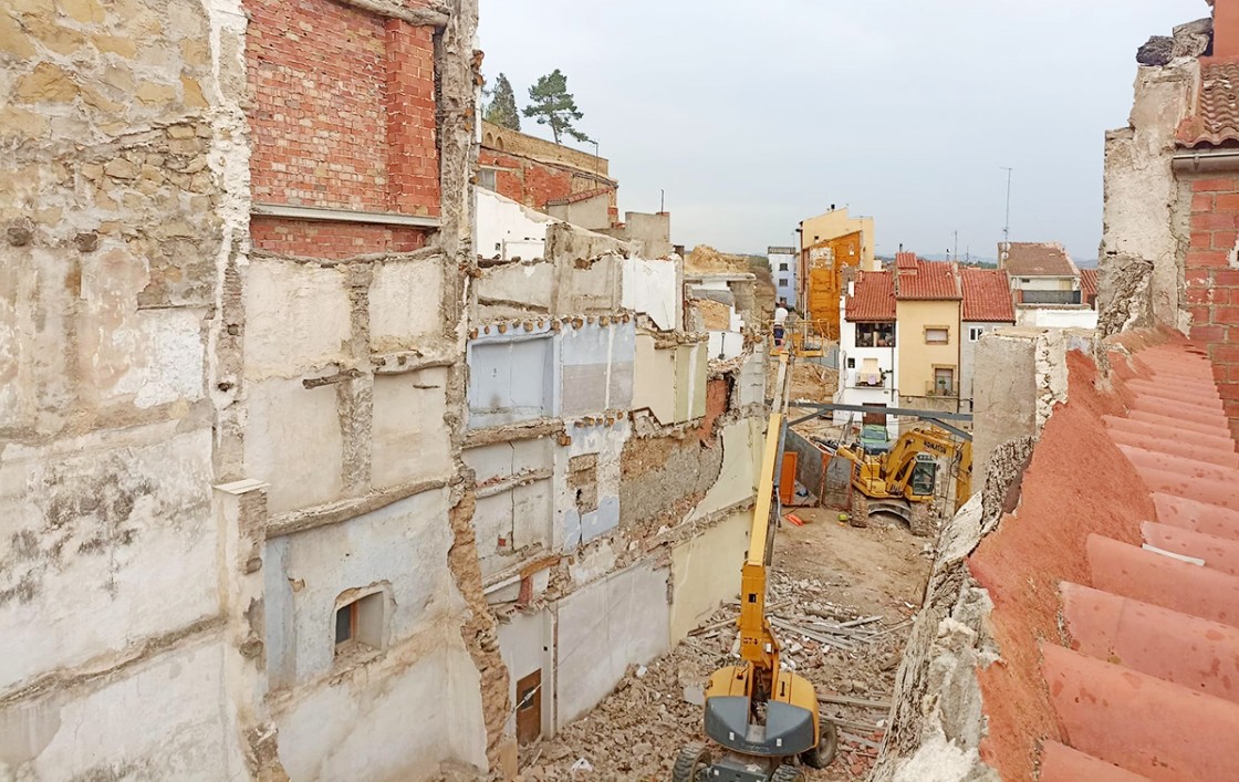 Los derribos de  la calle Trinidad continúan su curso con la quinta casa