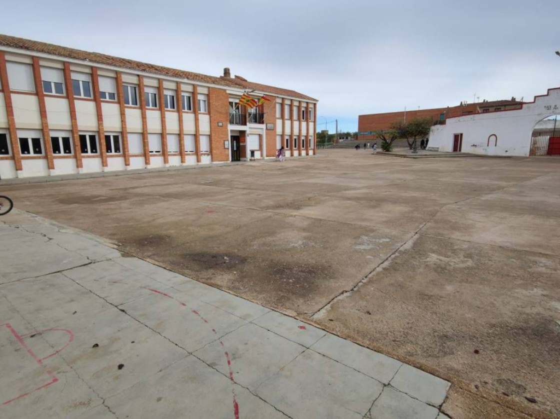 El colegio de Muniesa carece de técnico en el aula de nueva creación de 2 años