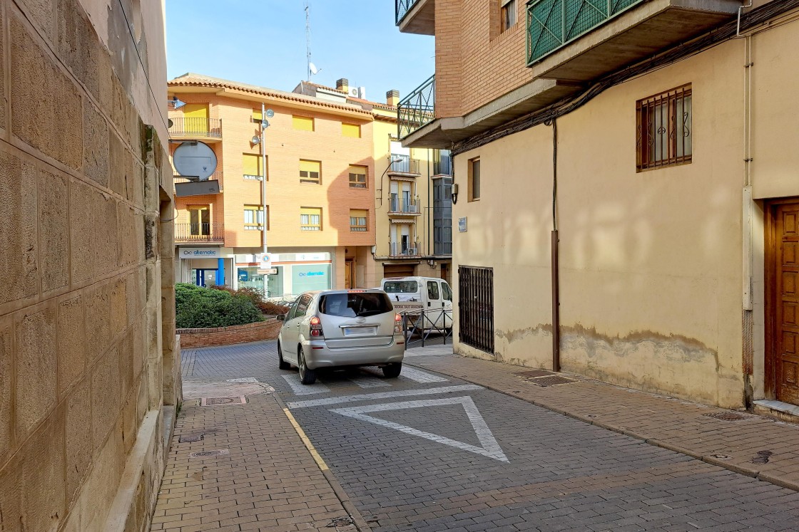 El Ayuntamiento de Alcañiz reabre hoy al tráfico la calle Pruneda