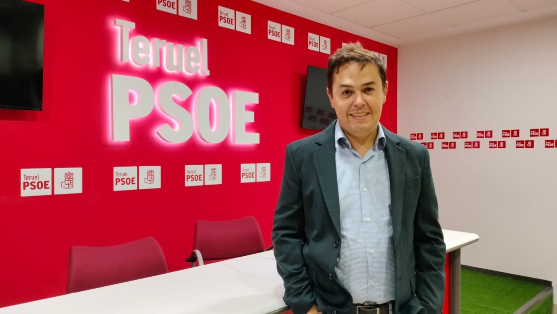 El PSOE insta al tripartito de la DPT a construir 