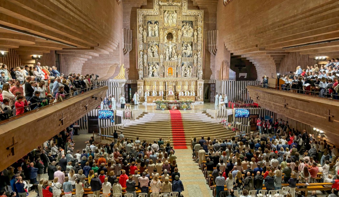 Familias en Torreciudad