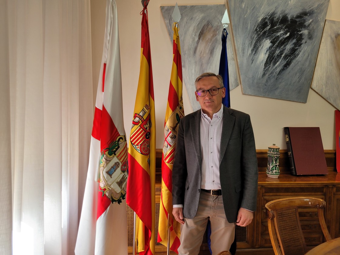 Joaquín Juste, presidente de la Diputación Provincial de Teruel: “Apoyamos los proyectos de la provincia y Motorland es uno de ellos”