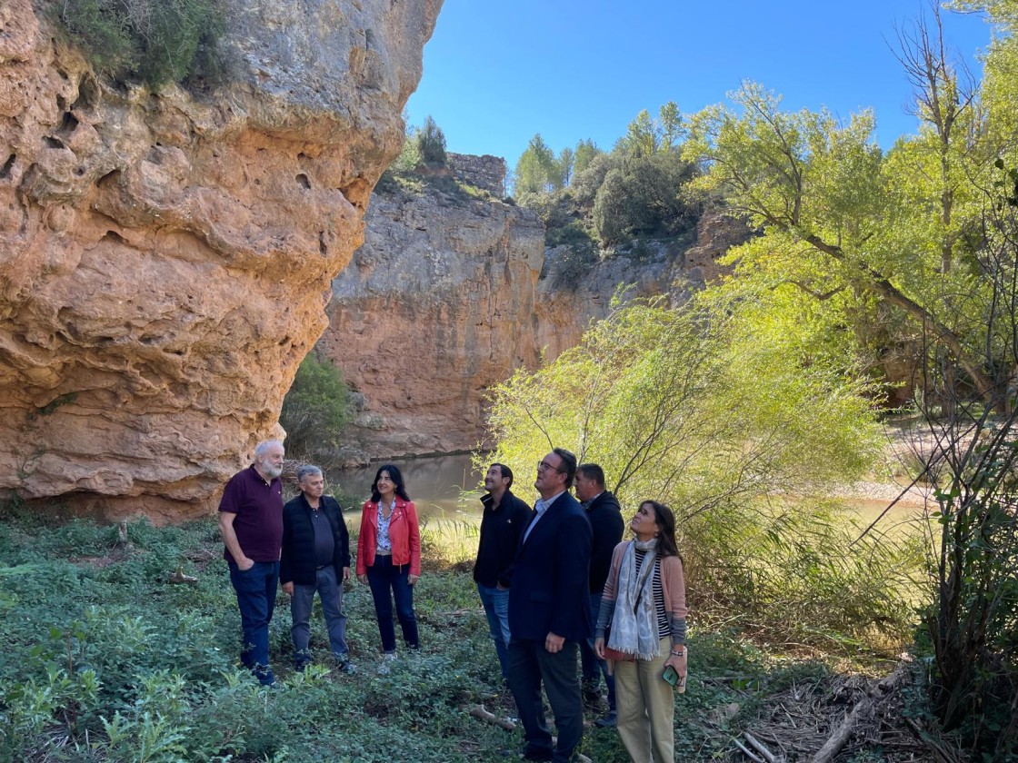 Visita de la directora general de Patrimonio Cultural a la Comarca Gúdar-Javalambre para conocer el proyecto del futuro Parque Cultural del Alto Mijares