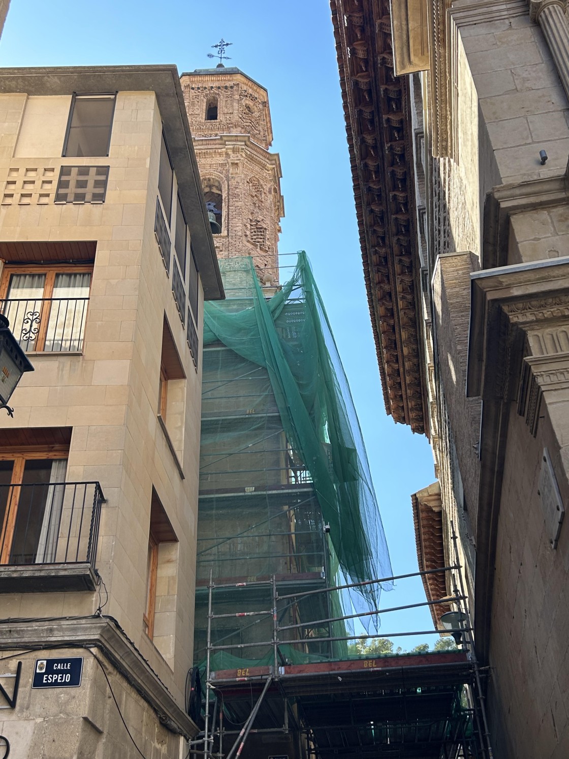 Finalizan las obras de restauración en la torre de los Escolapios de Alcañiz tras meses de trabajo