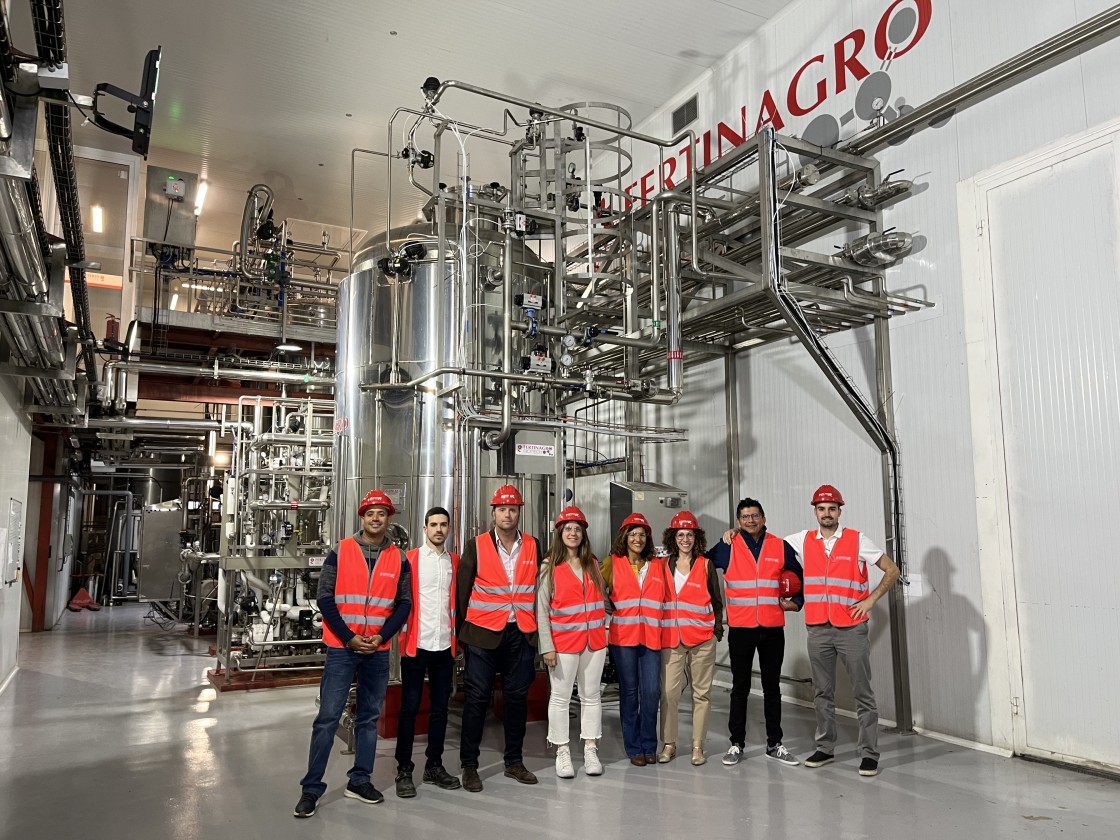 Los estudiantes del Máster de Desarrollo Empresarial visitan Fertinagro en Utrillas