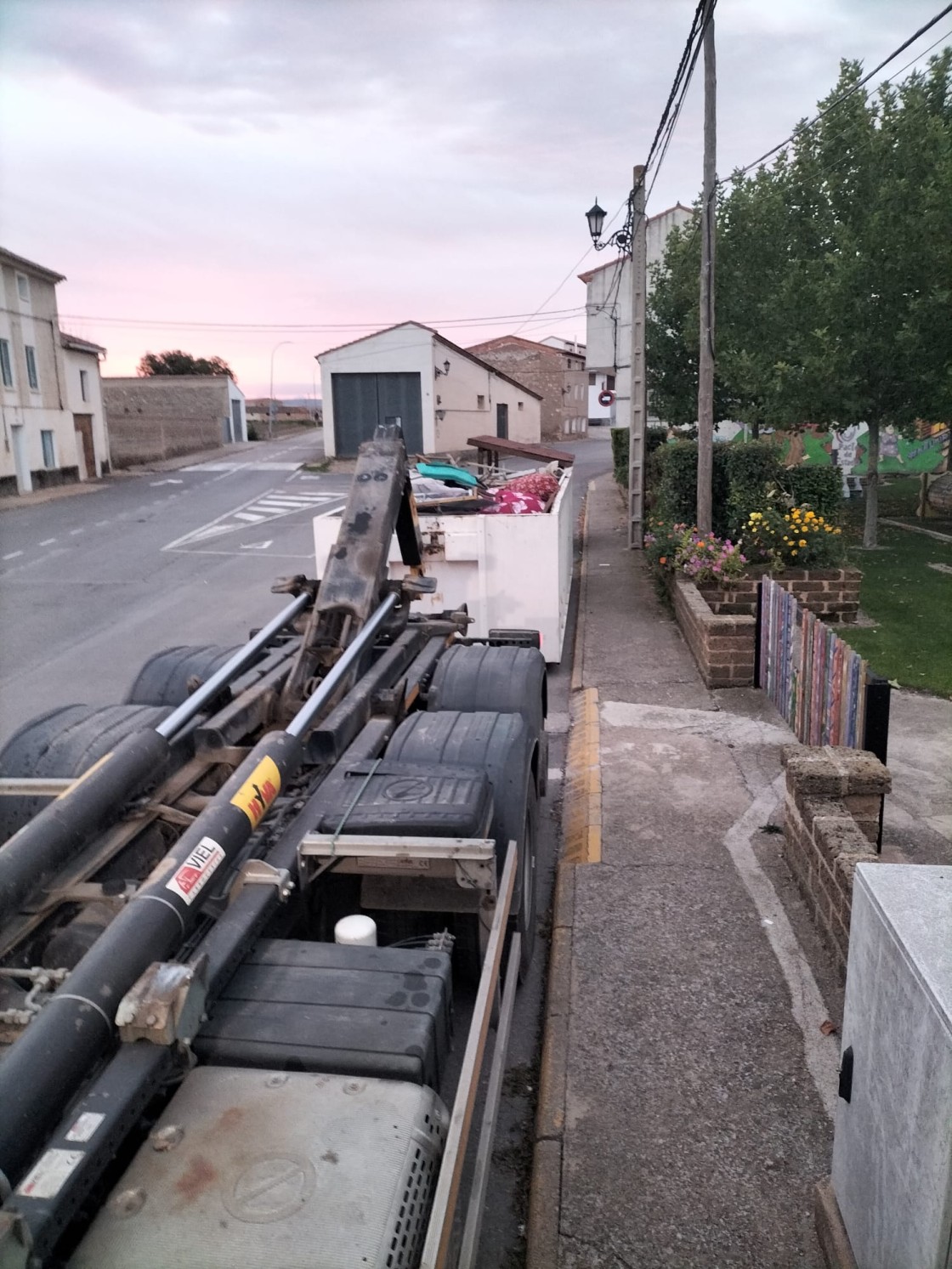 La Comarca del Jiloca continua con la recogida de residuos voluminosos por los municipios