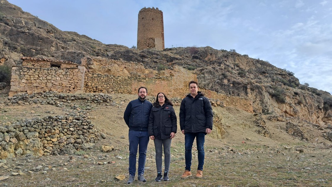 El PSOE pide al Gobierno de Aragón que colabore en la consolidación de la torre castillo de La Hoz de la Vieja