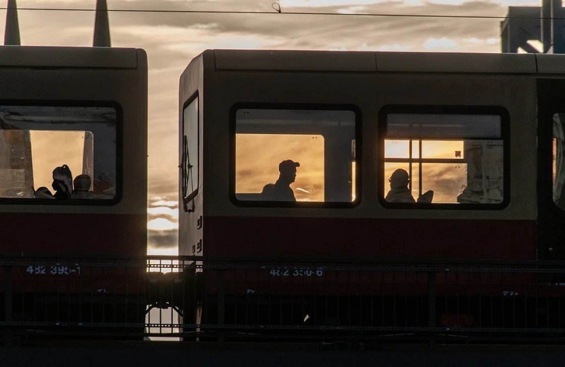 Viajero en el tren y en el tiempo