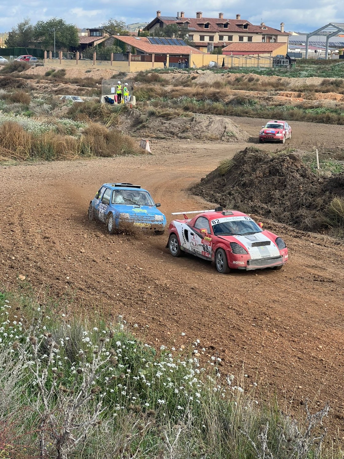 Buen ambiente a pesar del barro en el AutoCross de Calamocha