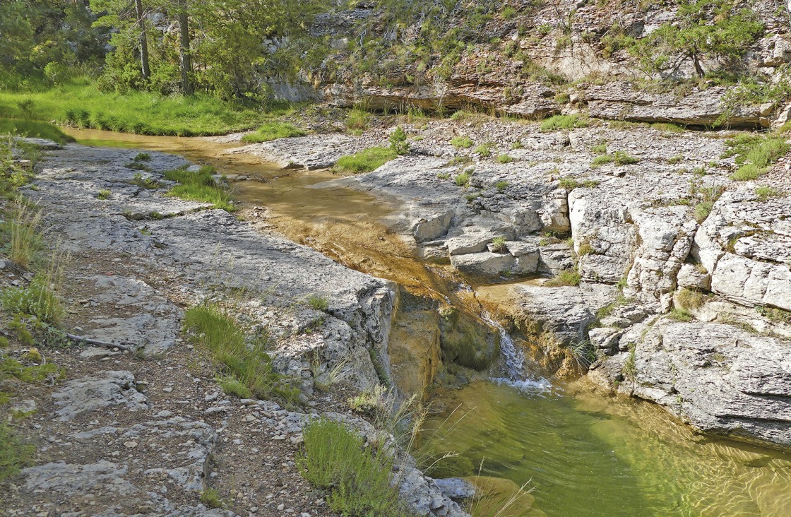 El Barranco de Las Umbrías de Gúdar: ruta circular  PR-TE 33 en un enclave natural privilegiado