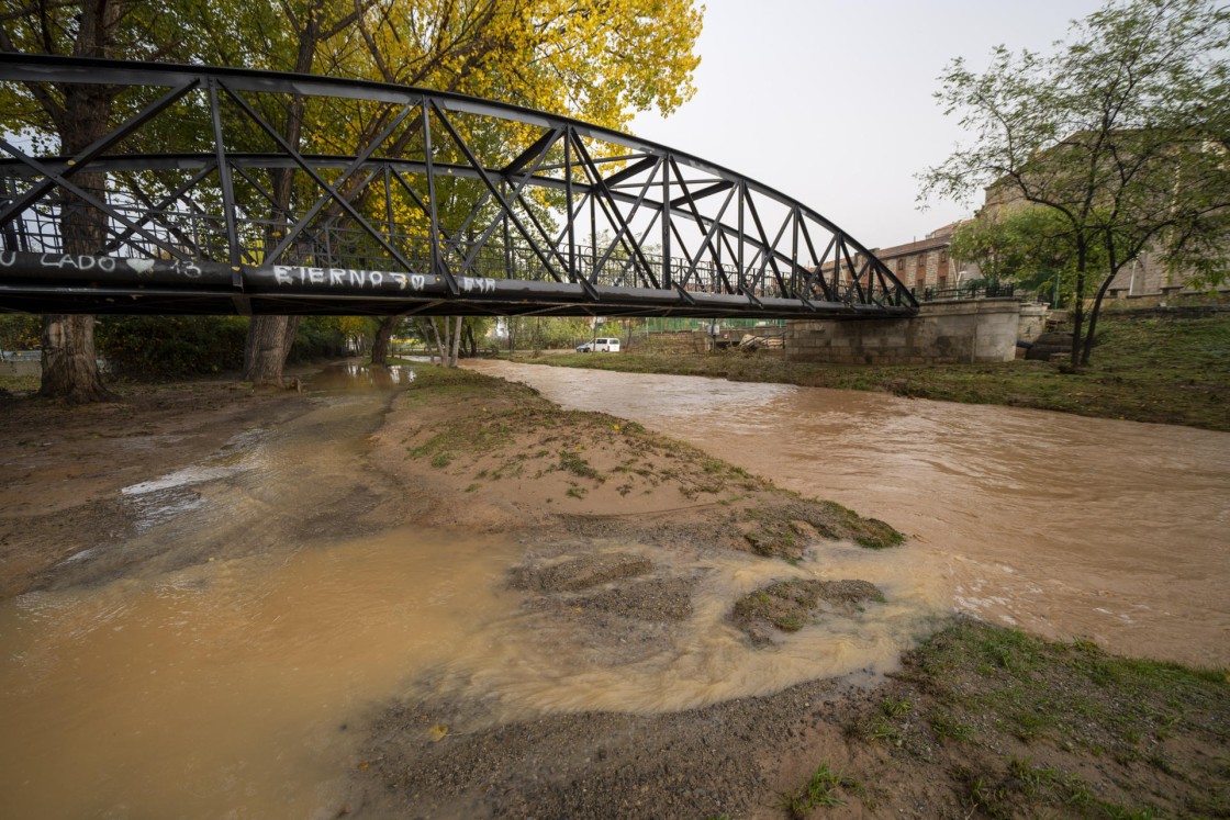 El Ayuntamiento  de Teruel pide a los ciudadanos que no se acerquen al río Turia ante la alerta de crecidas