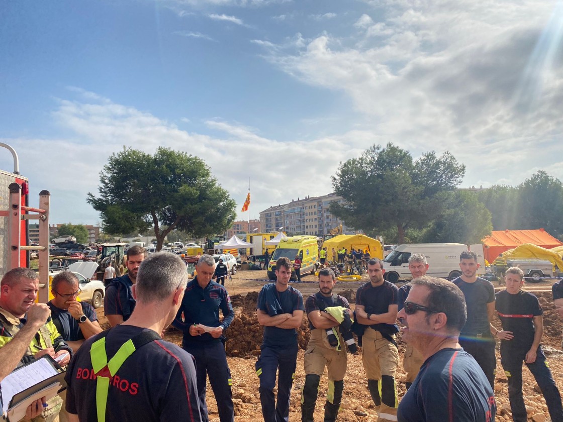 Los bomberos aragoneses realizarán una primera inspección técnica de los edificios de Catarroja