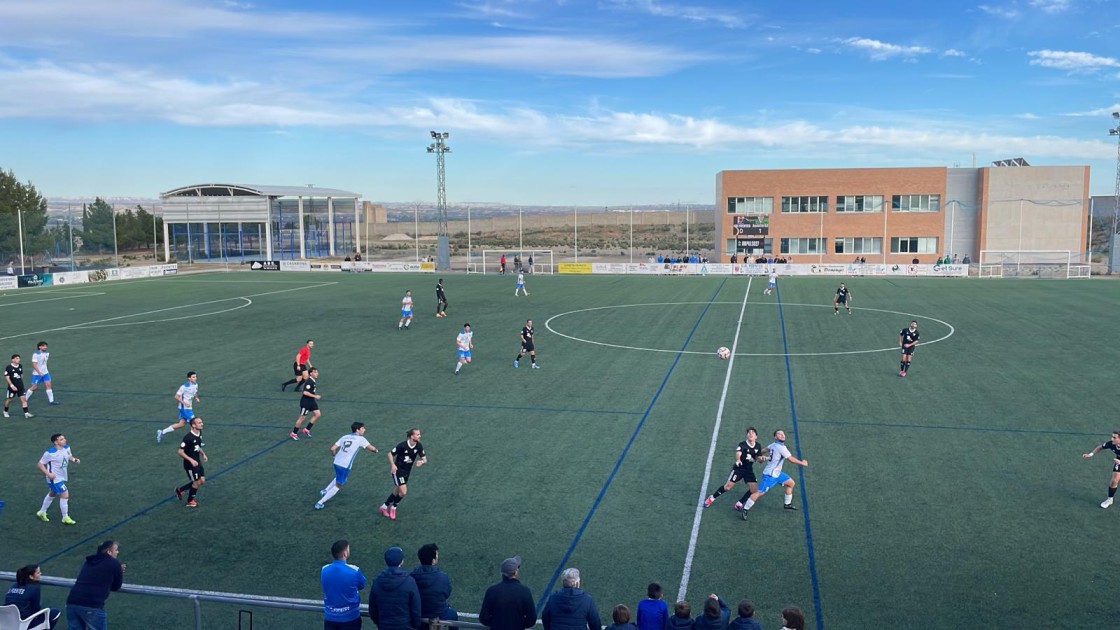 Primera derrota liguera para un Andorra que da un paso atrás (2-1)