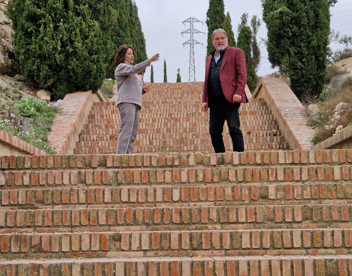 Cuatro empresas interesadas en acometer las obras de mejora de las escaleras de acceso al cementerio municipal de Teruel