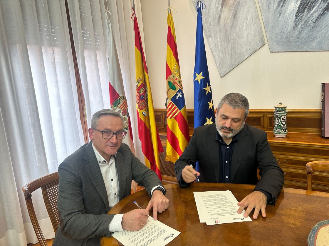 La DPT y el Obispado de Teruel y de Albarracín firman un convenio de 20.000 euros para organizar exposiciones y conferencias