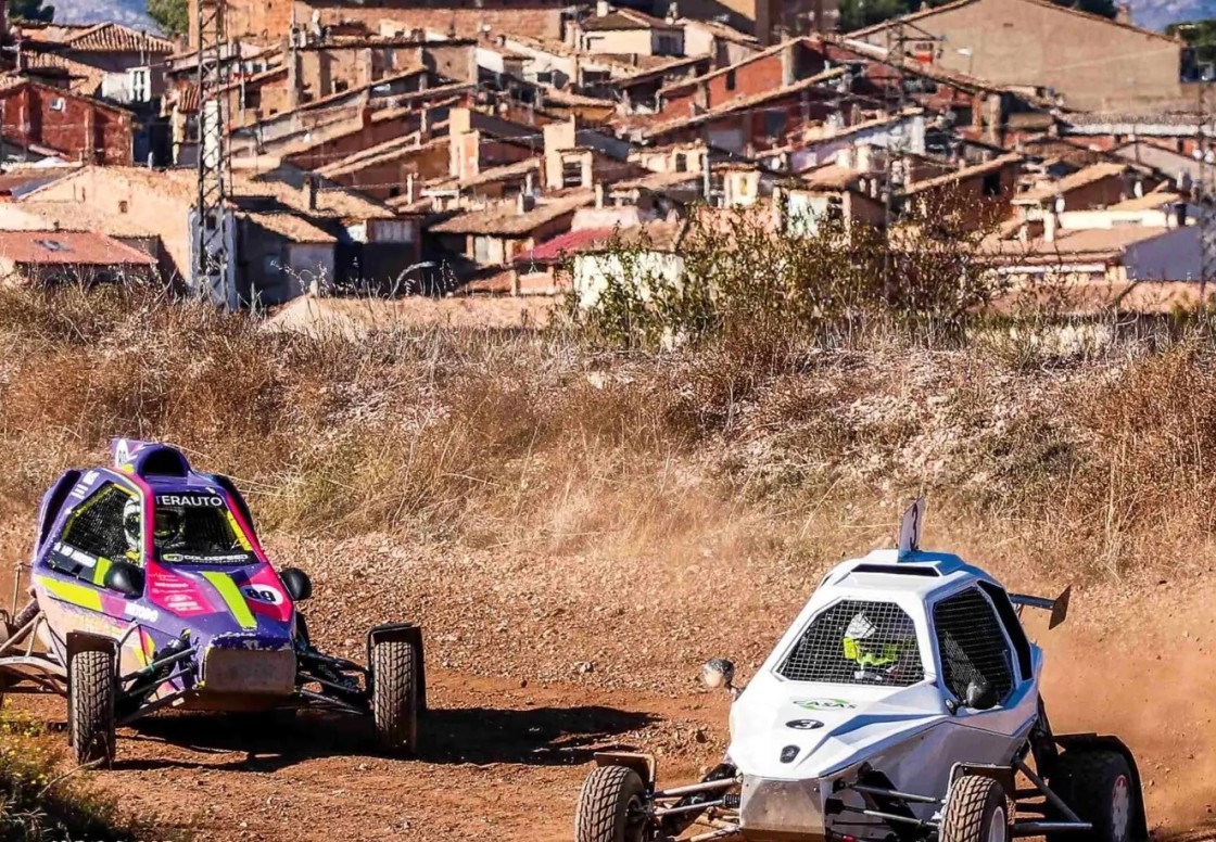 Aguaviva acoge este fin de semana su Autocross con un título autonómico aún en juego