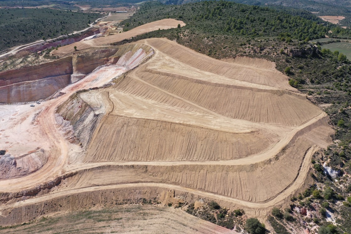 La primera fase de la mina Valdecastillo de Seno inicia el proceso de restauración