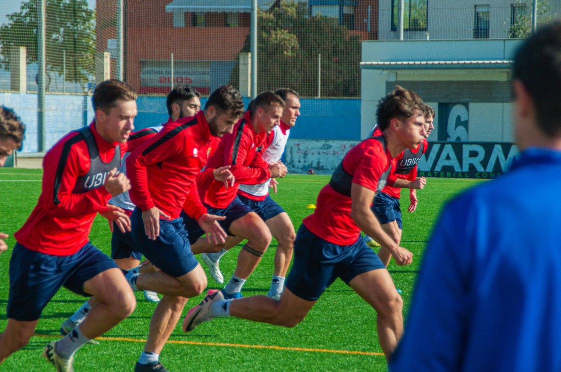 Mendia medita un relevo en la portería del CD Teruel de cara al partido de este domingo ante la Real C