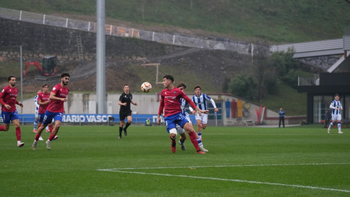 Aroma de primera, envase de tercera; el CD Teruel debilita su armadura