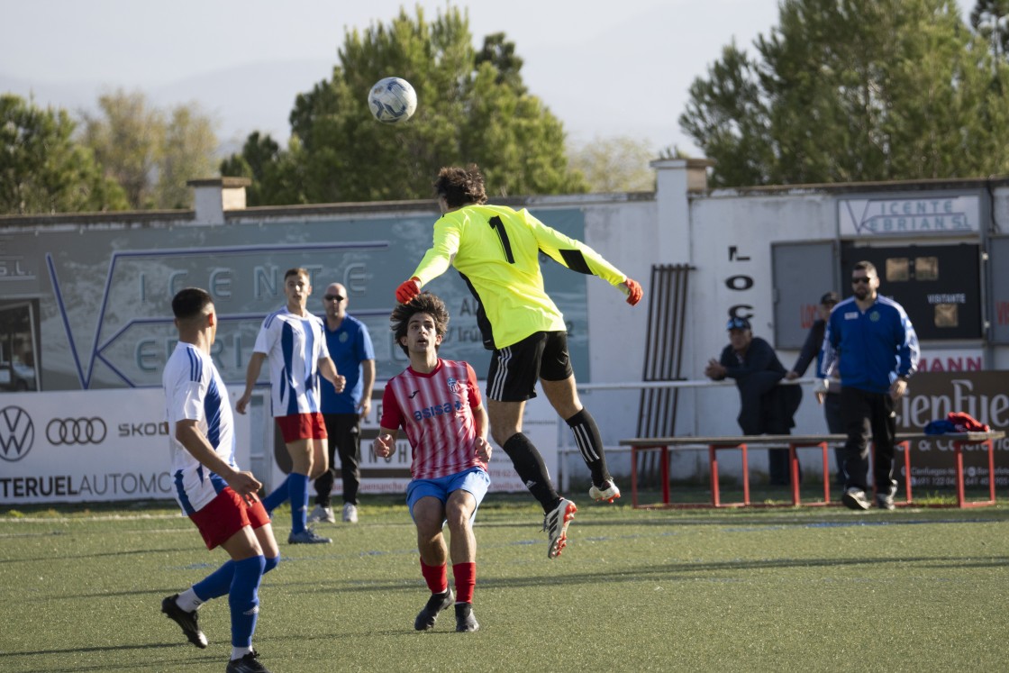 Las lesiones frenan al Atlético Teruel, que no pudo superar al Escalerillas (0-1)