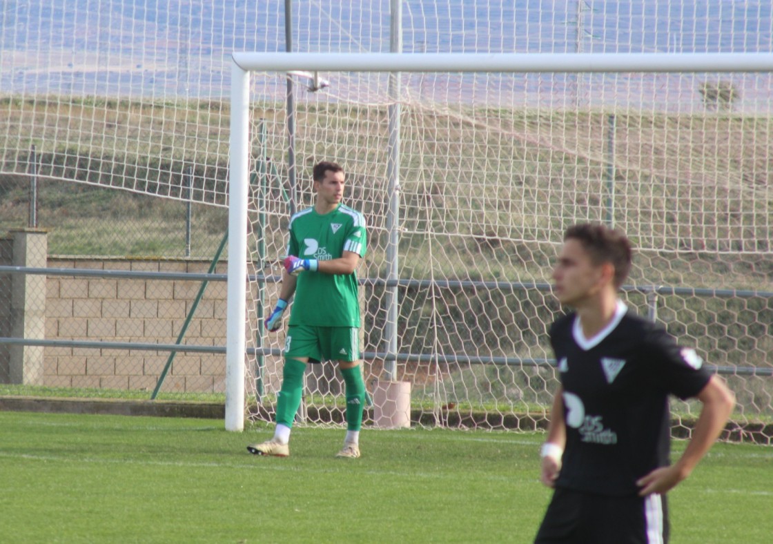 El Andorra firma su segunda derrota consecutiva como visitante en Épila (3-1)