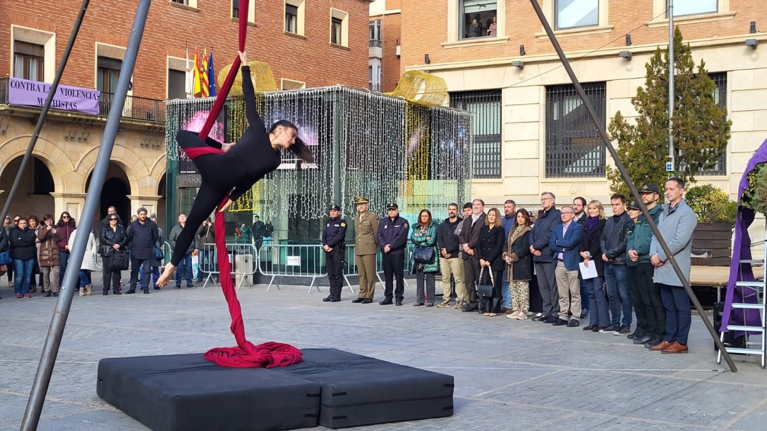 La Diputación de Teruel reivindica la lucha contra la violencia de género con el espectáculo 'Vuela'