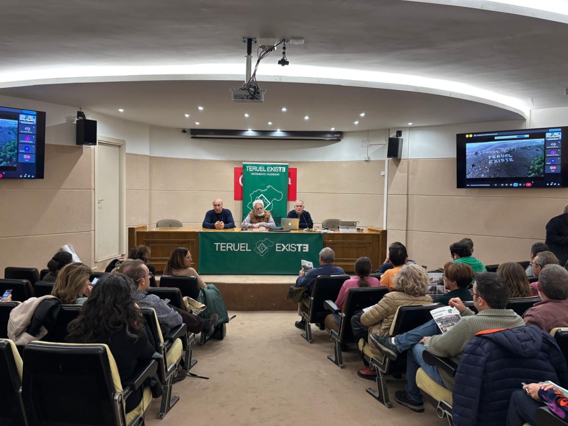 Asamblea ciudadana del movimiento Teruel Existe por  su 25º aniversario