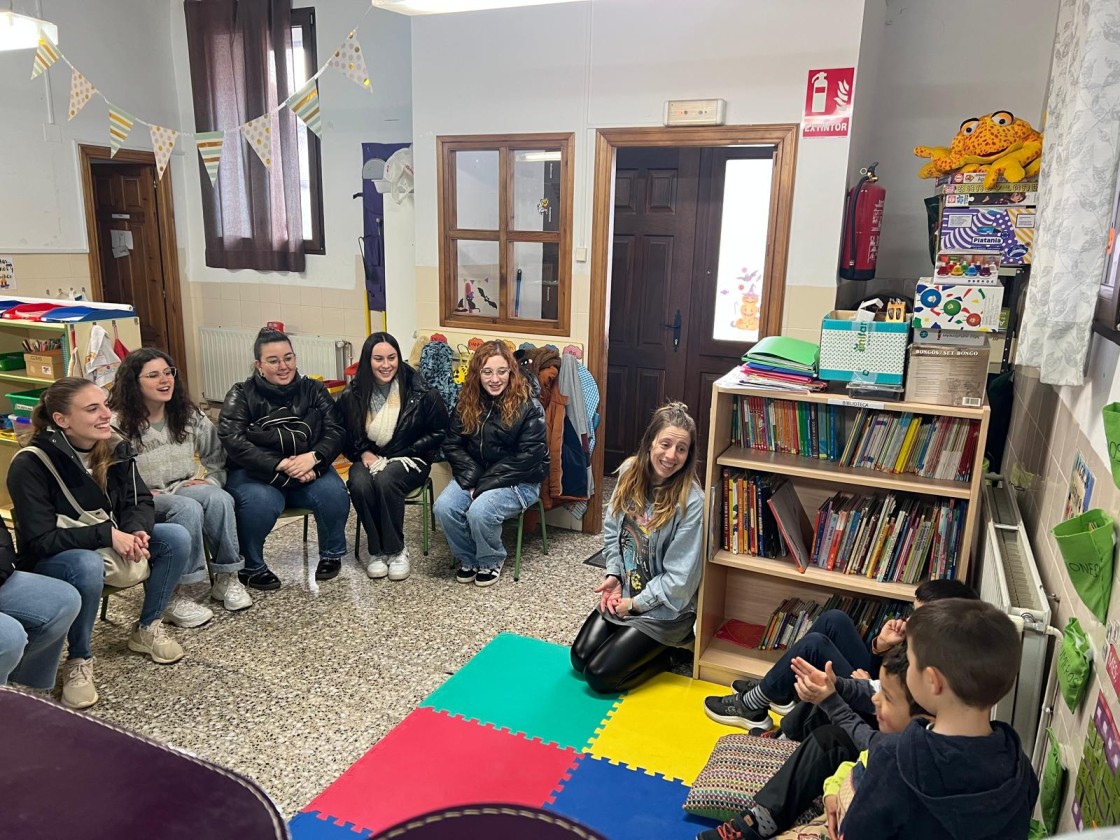 Los maestros del futuro conocen el trabajo en las aulas unitarias de un CRA