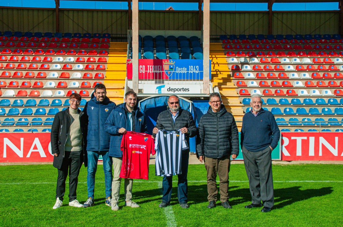 El CD Teruel se sube al vagón del Castellón para sumarse a su progreso