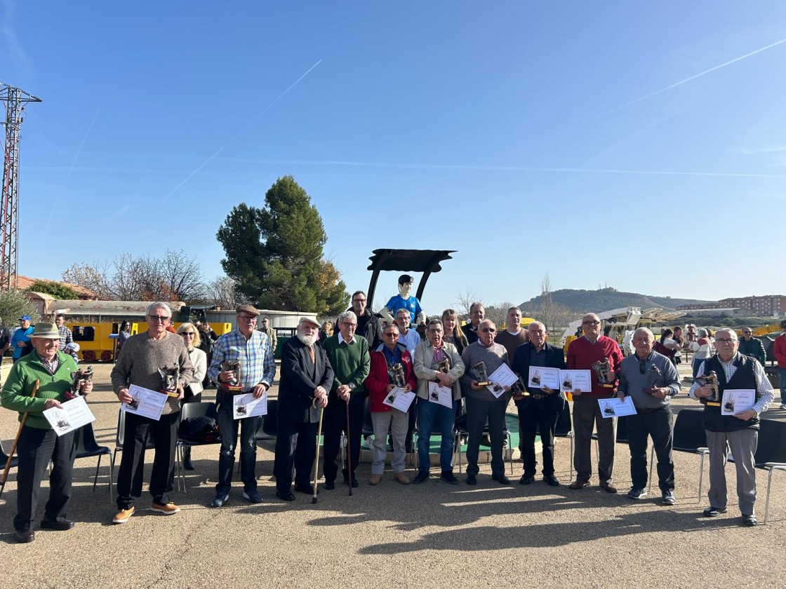 Andorra homenajea a trece mineros  en el día de Santa Bárbara por su labor profesional durante décadas