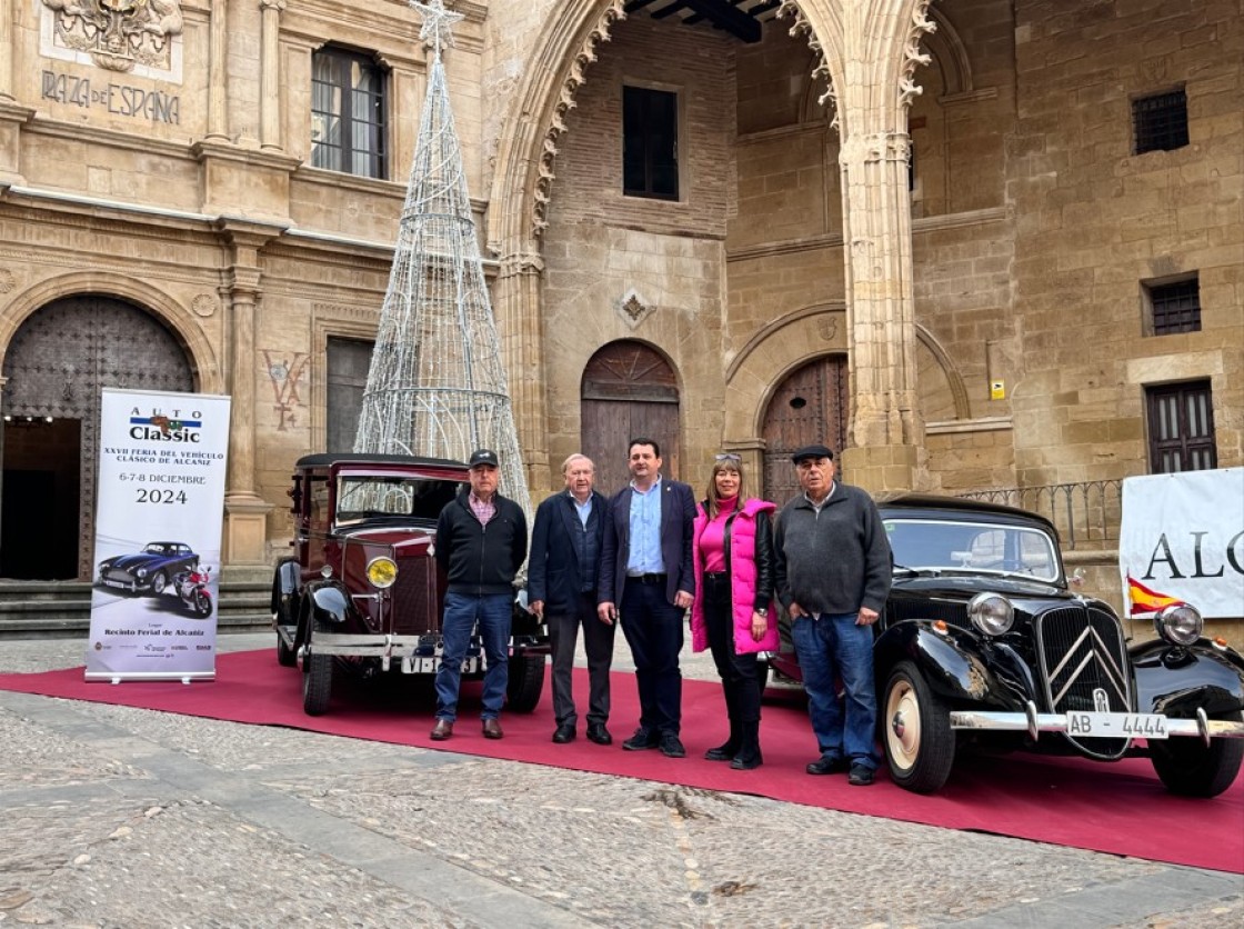 Alrededor de 90 expositores participan este fin de semana en AutoClassic Alcañiz, que rendirá homenaje al coleccionista Ramón Magriñà