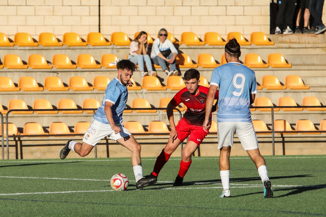 El Cella se lleva el derbi aplazado ante el Alcorisa (1-2) y camina hacia la salvación