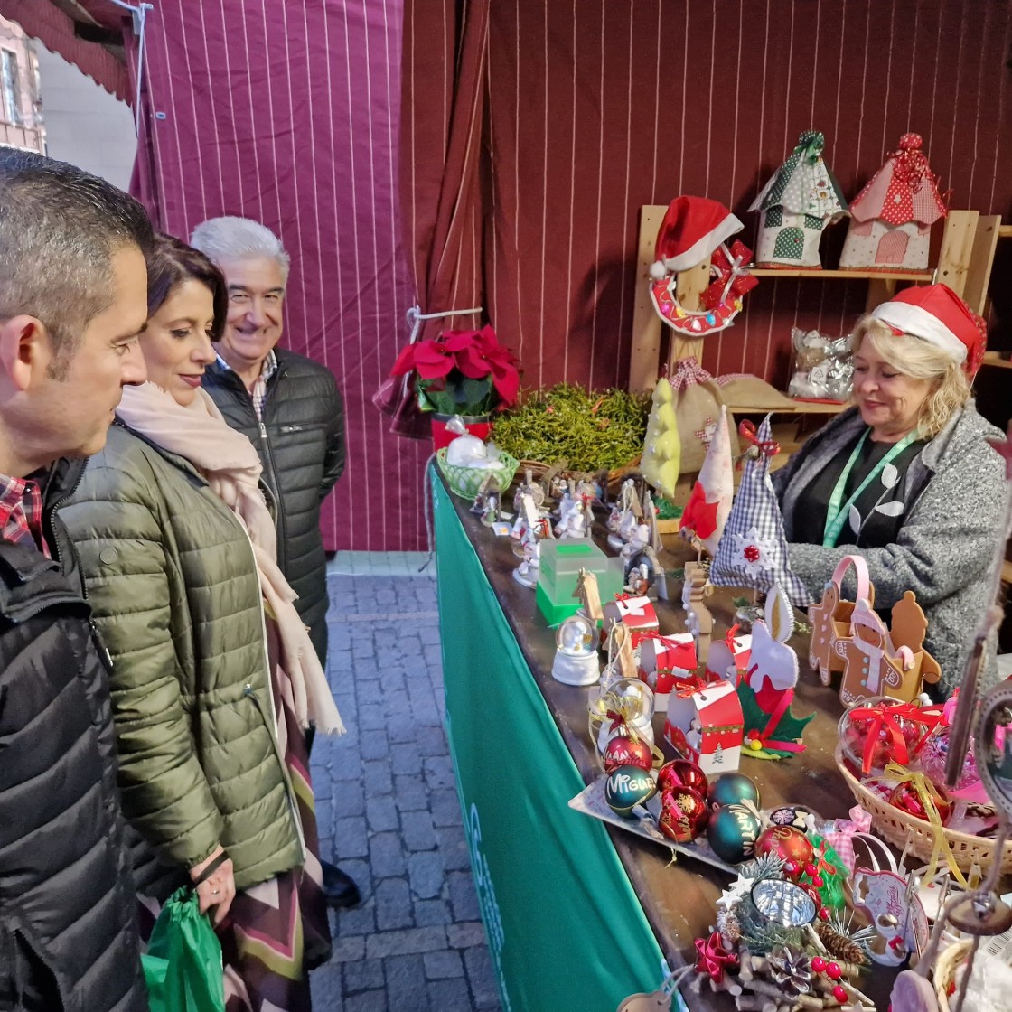 Vuelve el Mercadillo Solidario Navideño este fin de semana a la plaza San Juan de Teruel