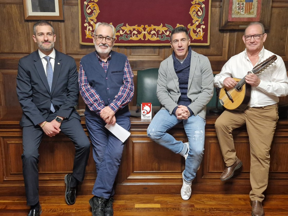 Laudística Gaspar Sanz, 47 años poniendo la banda sonora a la Navidad Turolense