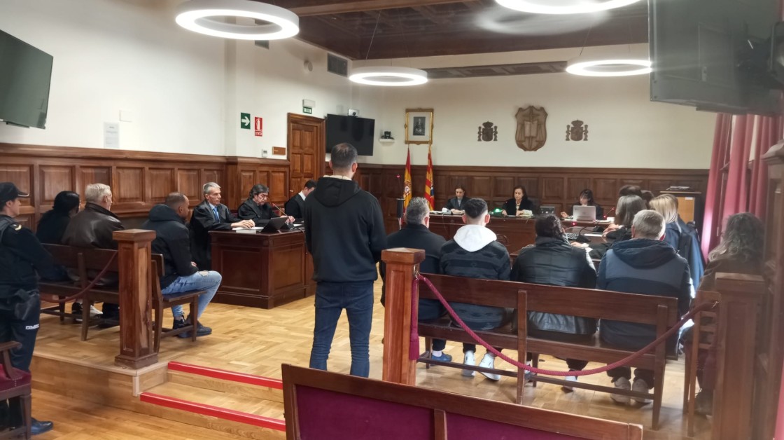 Dieciocho años de prisión para ocho personas por la venta de drogas en Alcañiz