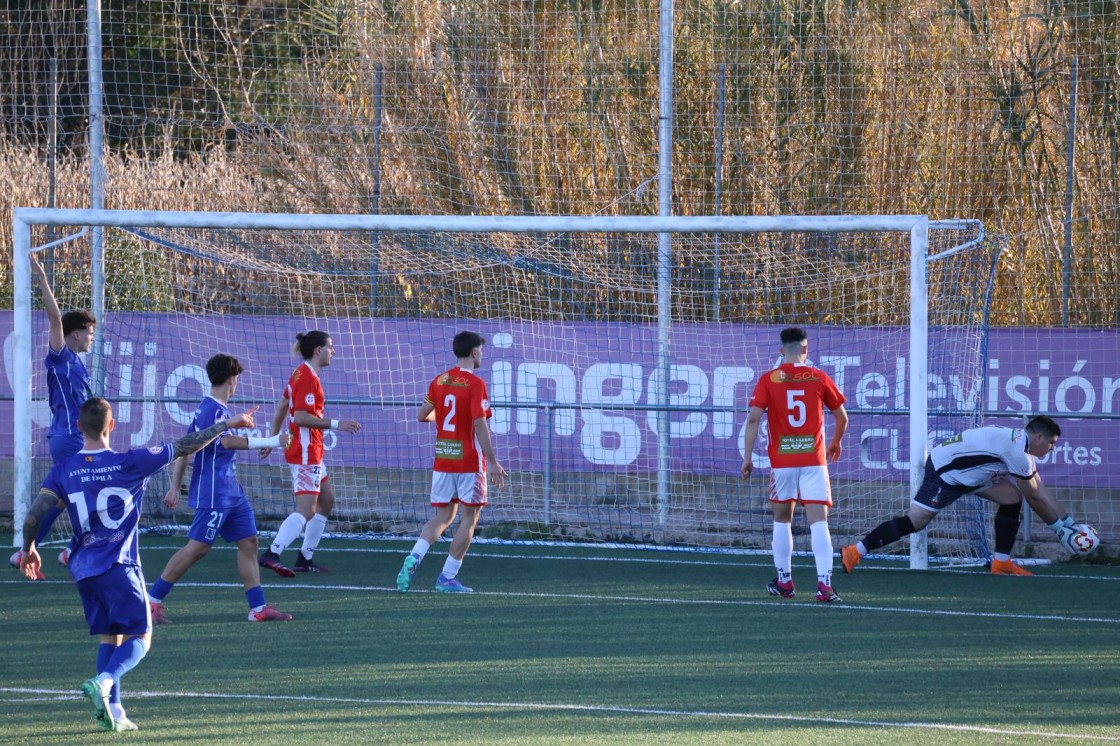 El Calamocha acaba el año durmiendo en puestos de ‘play-off’ de ascenso (0-2)