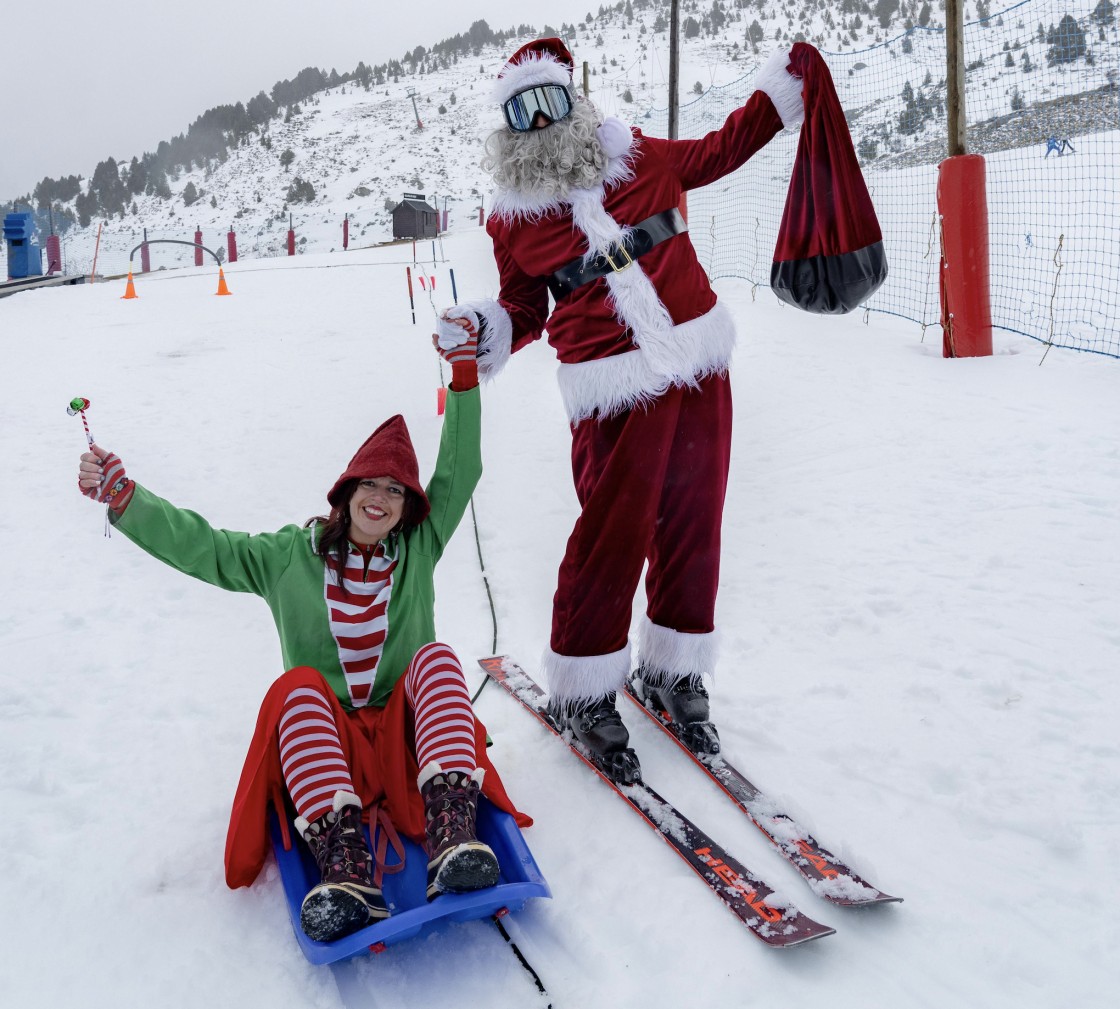 Papá Noel ha visitado las estaciones del Grupo Aramón