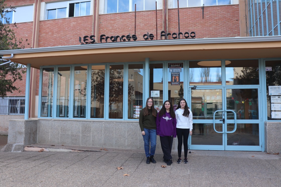 Tres alumnas del IES Francés de Aranda estudiarán 1º de Bachiller becadas en Canadá