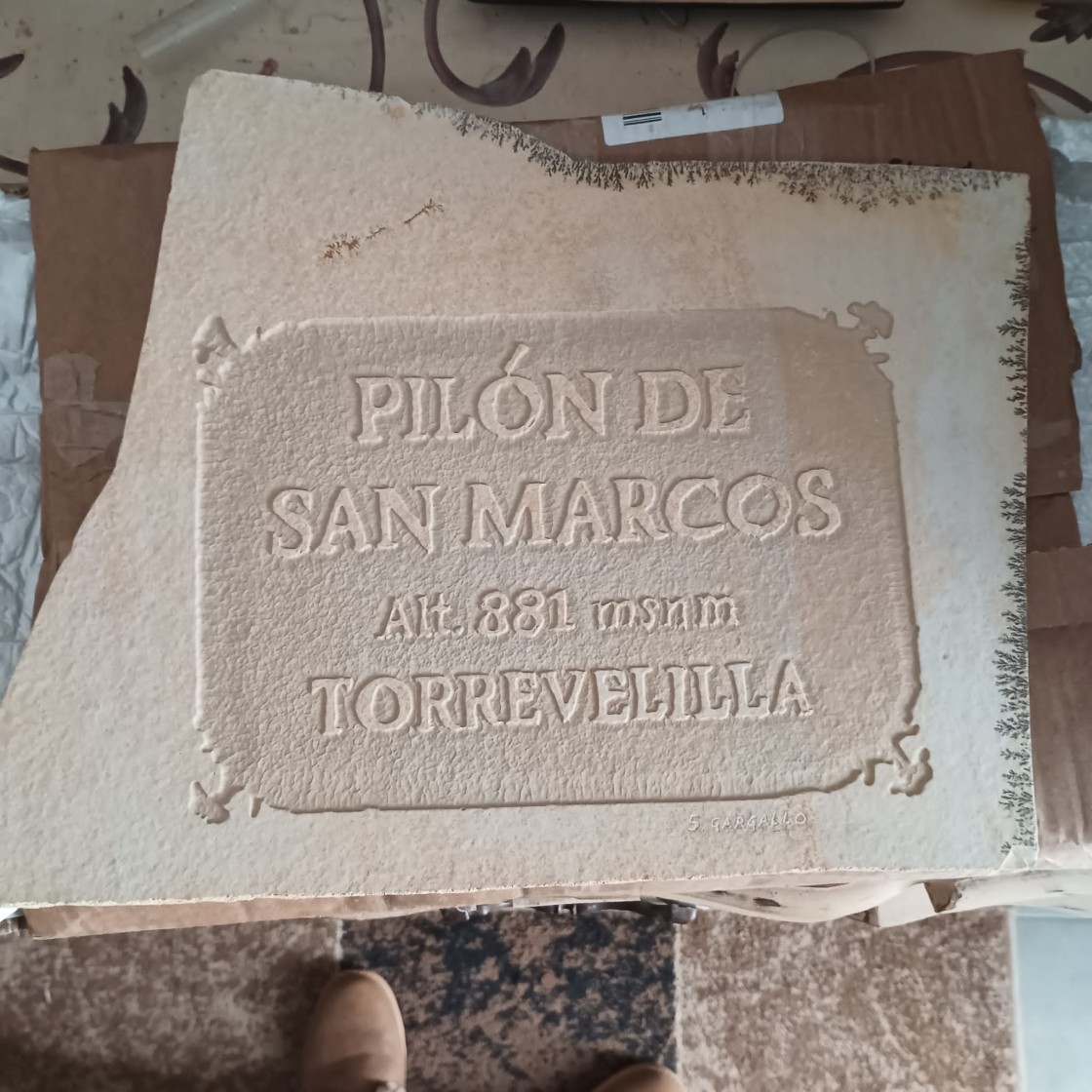 Una nueva placa conmemorativa relucirá en la Sierra de la Ginebrosa