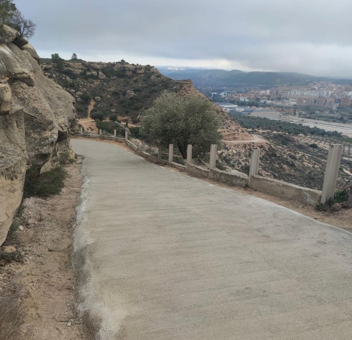 Las obras de subida a la ermita de Santa Bárbara estarán completadas en marzo