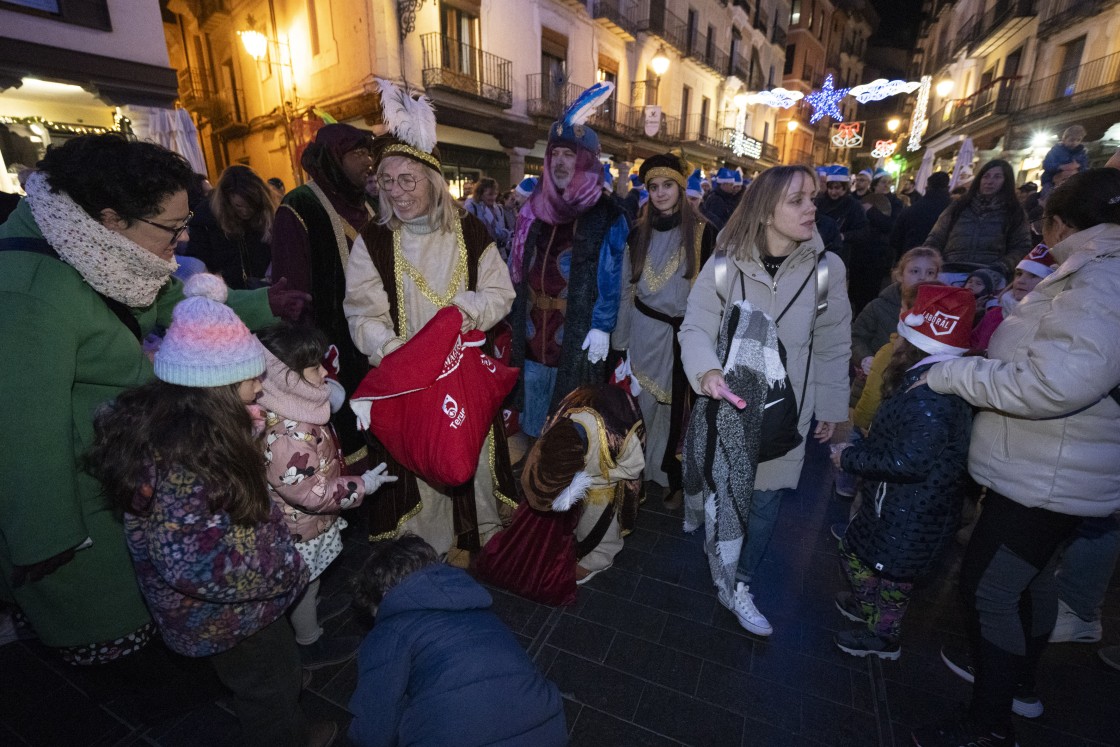 Las cartas a sus majestades están a buen recaudo con los pajes reales