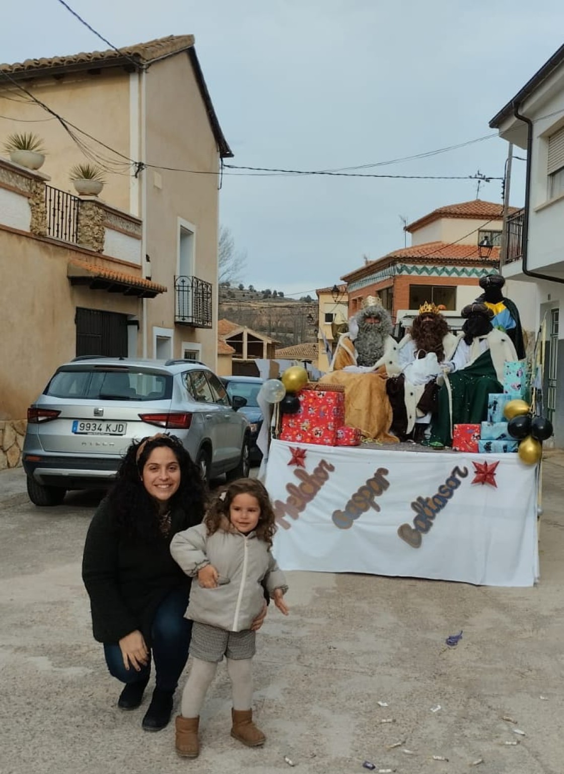 Mª Cruz Alcaine, impulsora de la cabalgata de reyes de Cuevas Labradas: “A niños y mayores les gustó mucho tener a los Reyes  en el pueblo de nuevo”