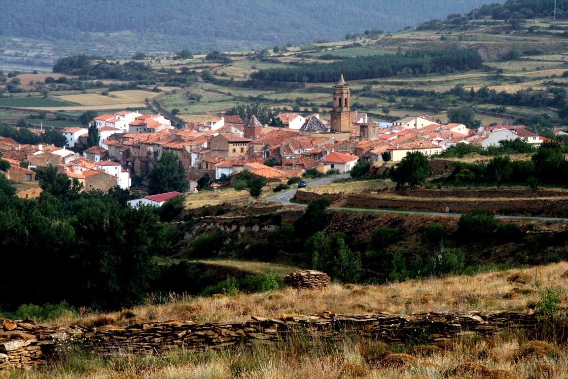 La Iglesuela del Cid compra una quinta casa para la construcción de vivienda social