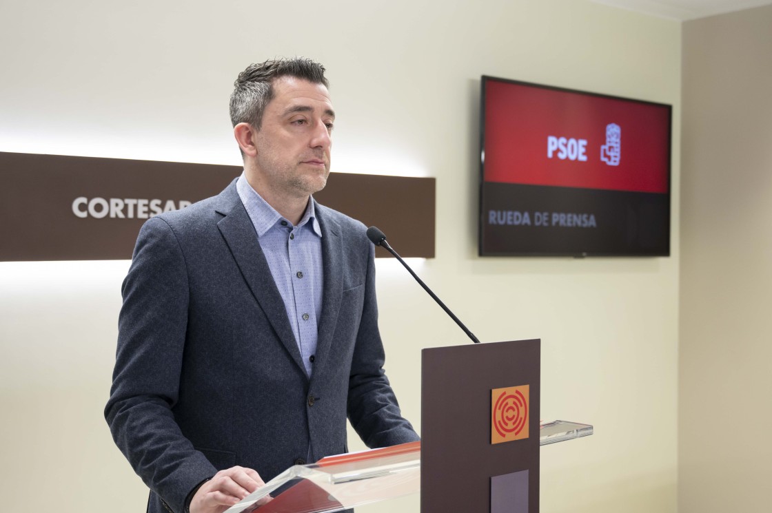 El PSOE se opone a un nuevo mapa sanitario que recorte servicios médicos en el medio rural