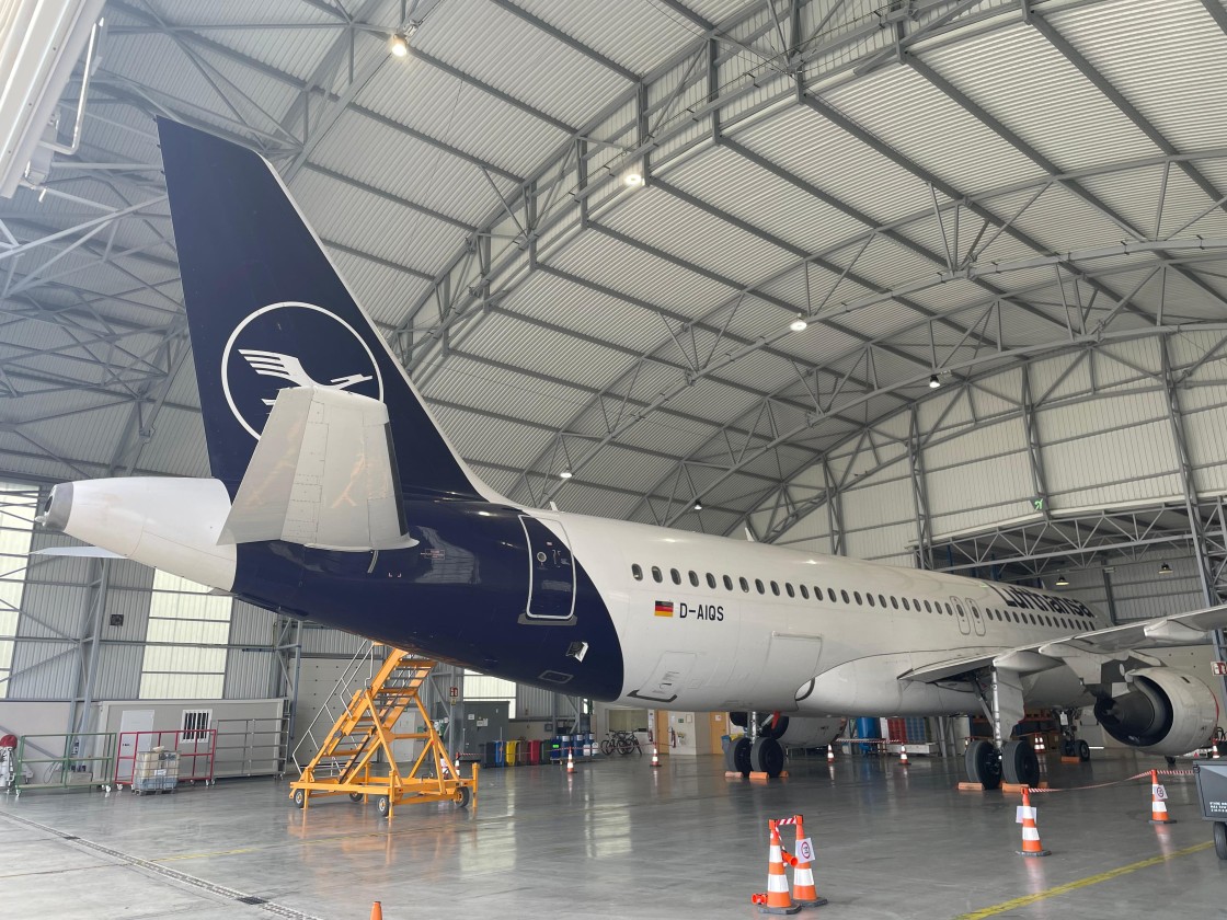 Lufthansa jubila tras más de 30 años a su avión más antiguo, que será desguazado en el Aeropuerto de Teruel