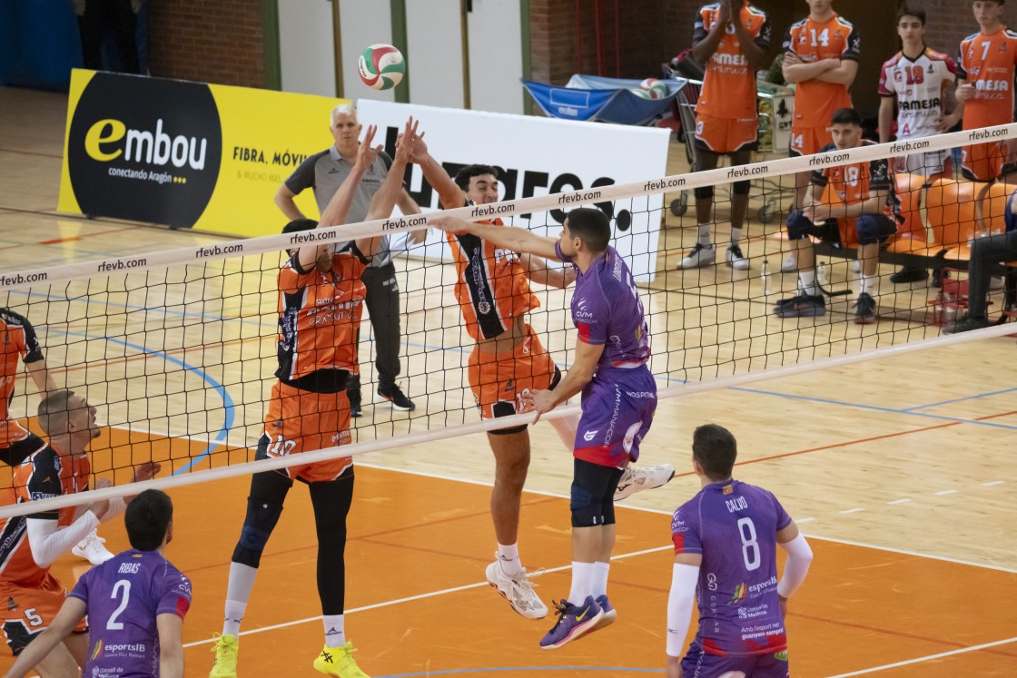 El Pamesa Teruel reclama comer en la mesa de los grandes del voleibol