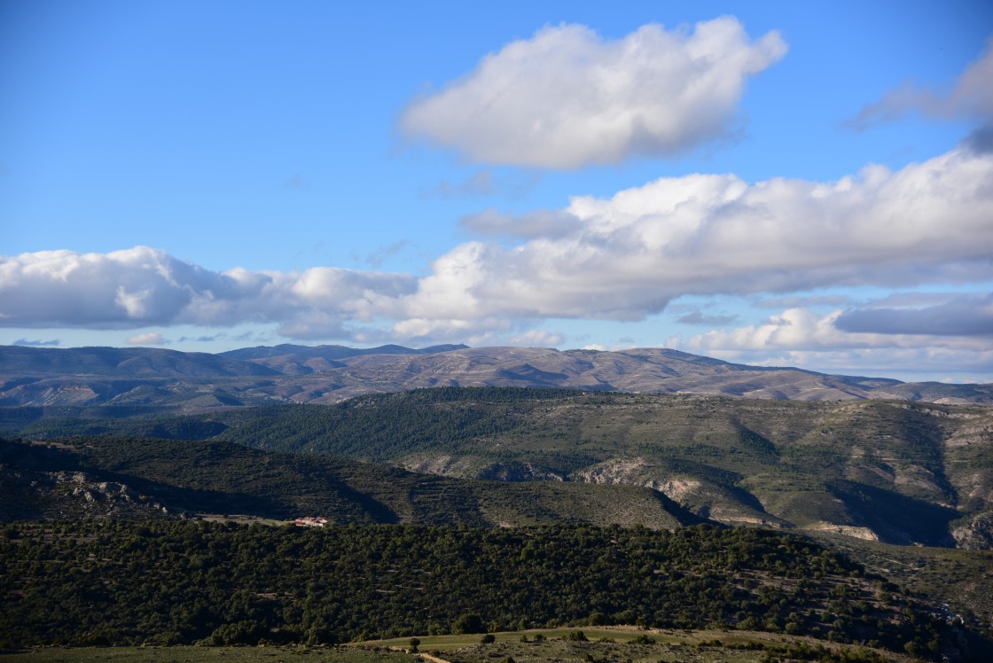 Presentados ocho contenciosos a las centrales eólicas de Majalinos y Sierra de los Caballos