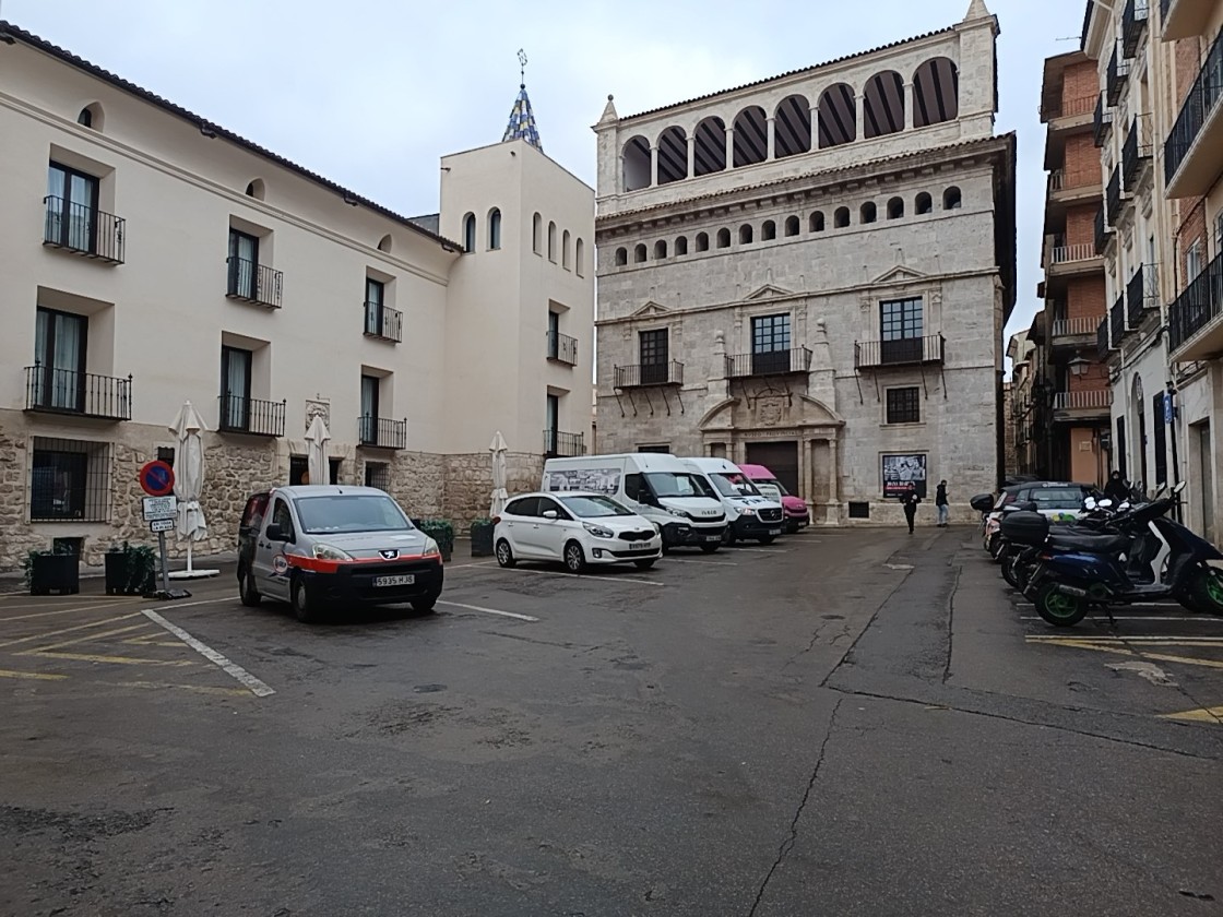 La asociación vecinal del Centro lamenta el retraso en abordar la mejora de la plaza de la Marquesa