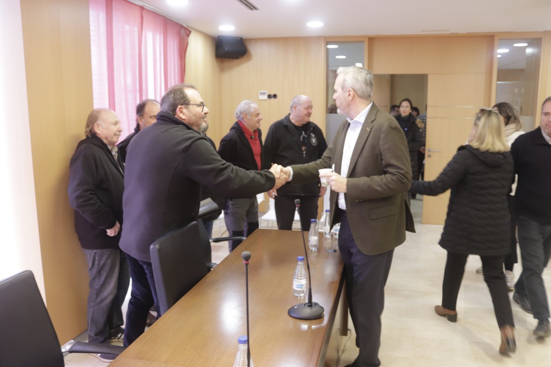 El MAR reclama destinos forzados para que lleguen médicos a la zona